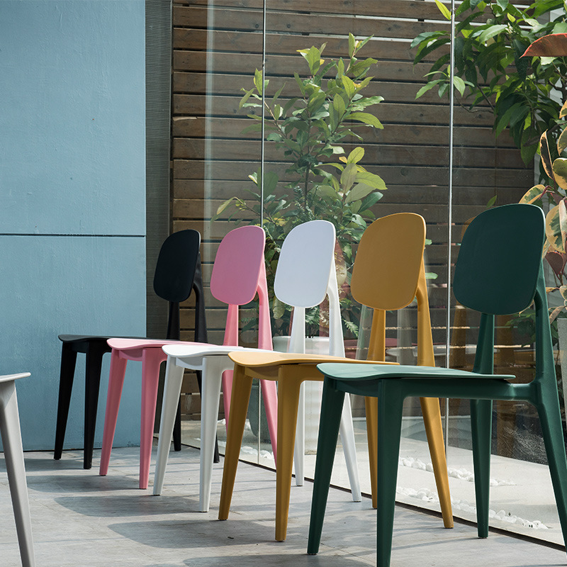 Comfortabele kleurrijke plastic stoelen restaurant meubels stapel plastic caféstoel