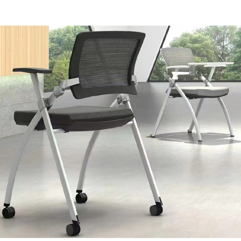 2022 Comfortabele plastic studentenschool trainingsstoelen met schrijftabletarm ergonomische stoel